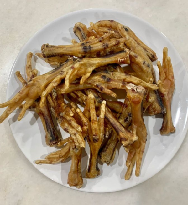 1 Feety Treats – Dehydrated Chicken Feet for Dogs & Cats | Natural Protein & Calcium Boost